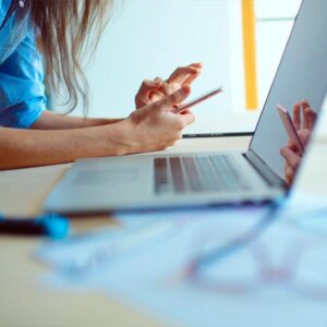 Trámites On-Line con la Administración (ADGD267PO)